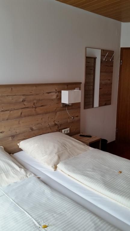 Hotel Alte Krone Tübingen Zimmer foto