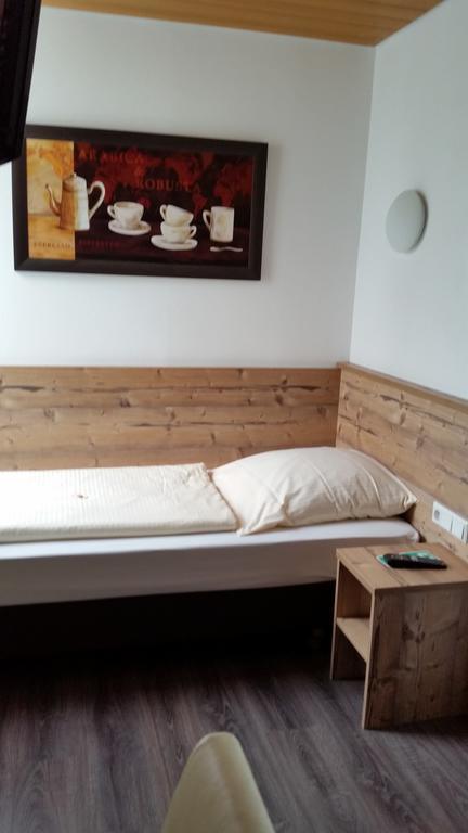 Hotel Alte Krone Tübingen Zimmer foto