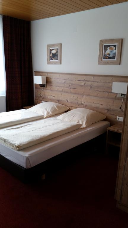 Hotel Alte Krone Tübingen Zimmer foto